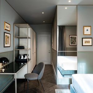Chambre Collection